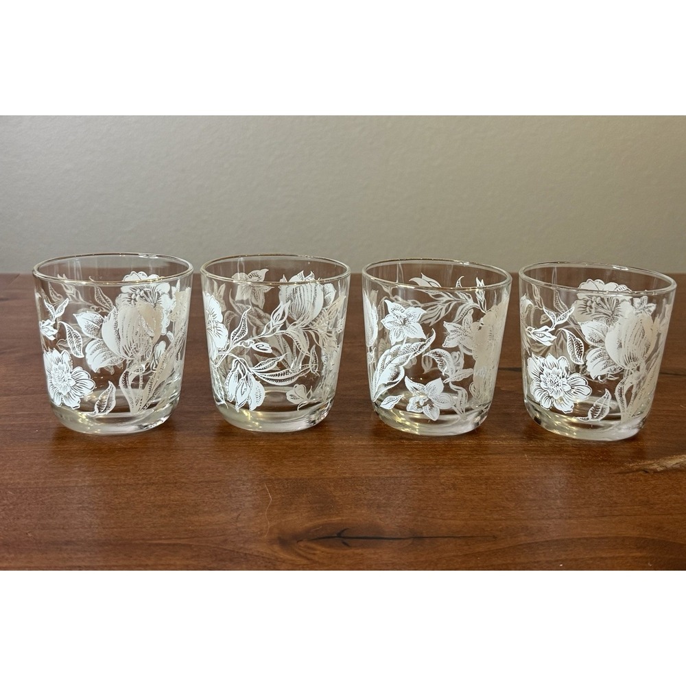 Set 4 Vintage Mid Century Juice Condiment Glasses Half Pint White Flowers 3.25"